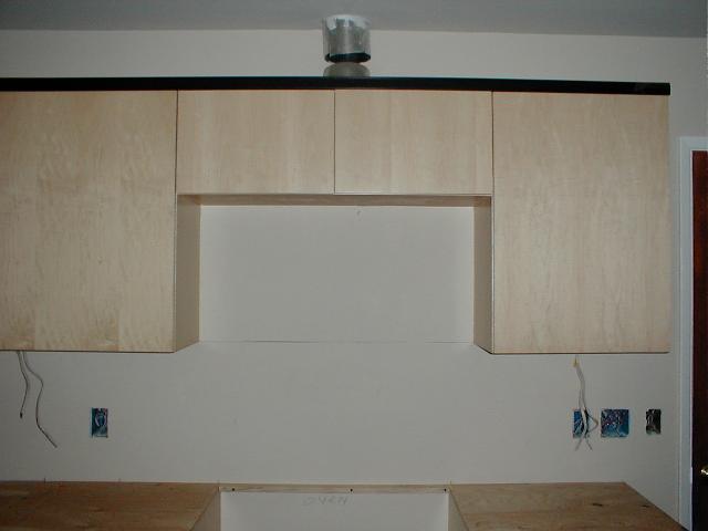 cabinets07.jpg (21677 bytes)